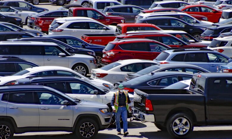How to Know the Right Market Value of your Used Car?