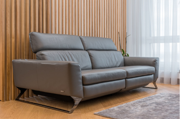 What to Consider When Looking for the Best Leather Recliner Sofas