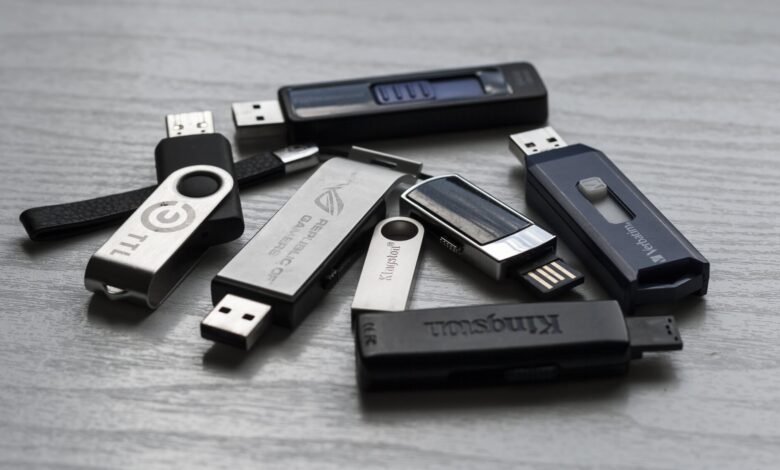 custom USB flash drives